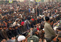 Тысячи мусульман совершили намаз в честь праздника Курбан-байрам в Москве 